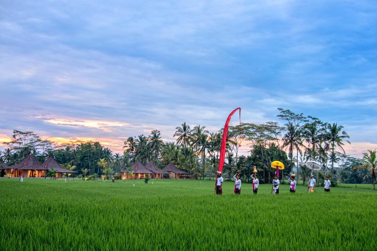 Intan Villa & Suite Ubud Екстериор снимка
